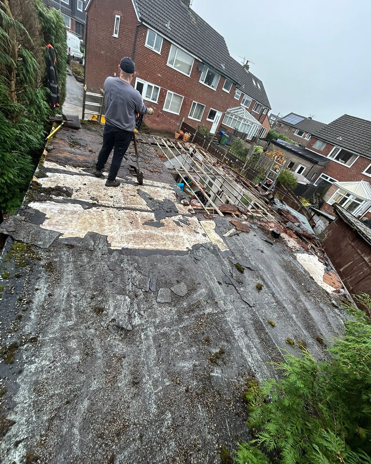 Whether you need construction, renovation, maintenance, or project management, our experienced team delivers reliable and efficient solutions tailored to your needs.